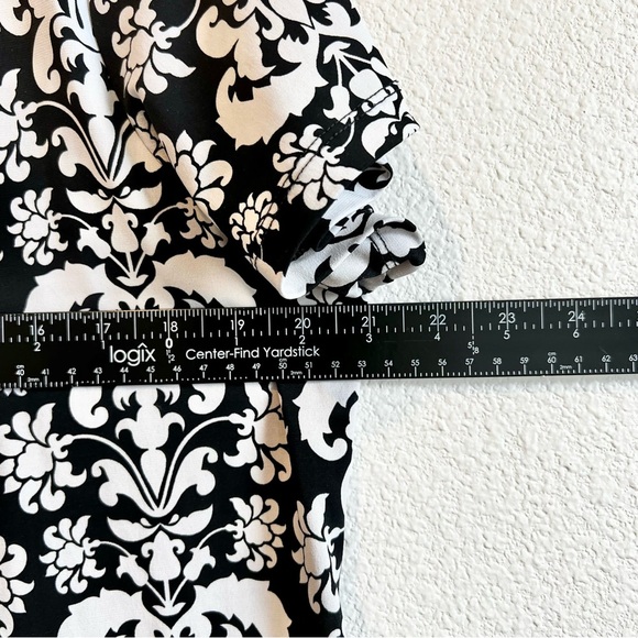 Notations 1X Black White Damask Print Top Short Sleeve Wrinkle Resistant Travel - Picture 6 of 8